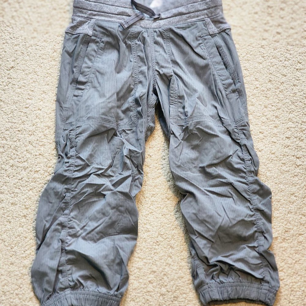 Ivivva cropped studio pants - Picture 3 of 5